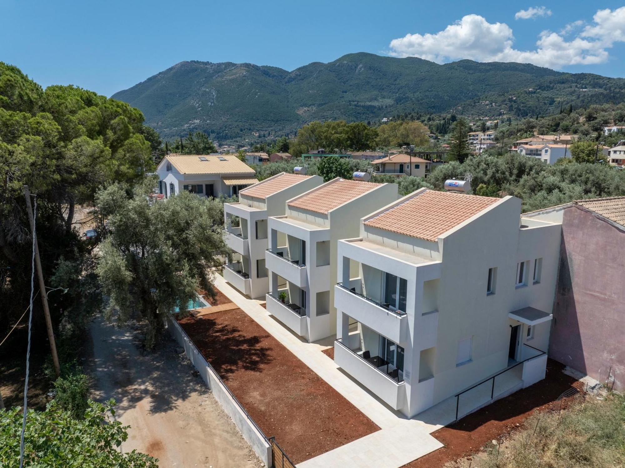 Miralis Apartments Nikiana Ngoại thất bức ảnh